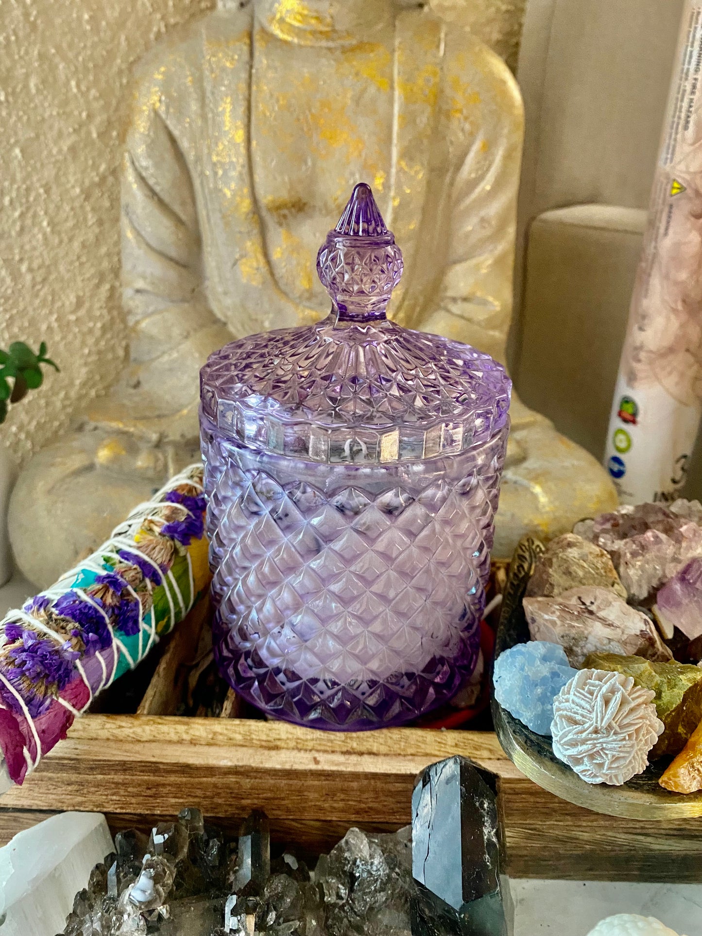 10oz Purple luxury Candle